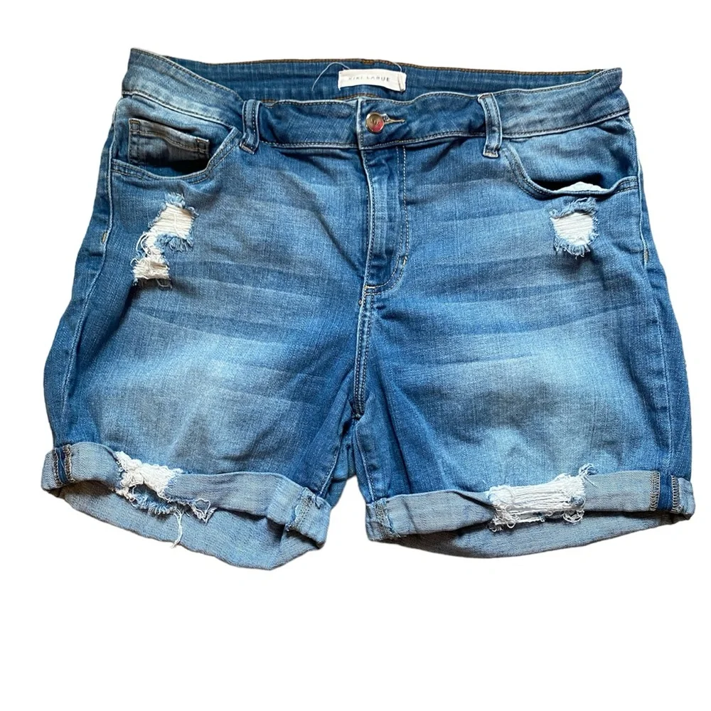 Kiki Larue Denim Distressed jean short Size 1X - Picture 1 of 6